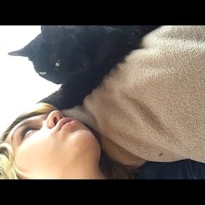 Meet your Posher, Breanna